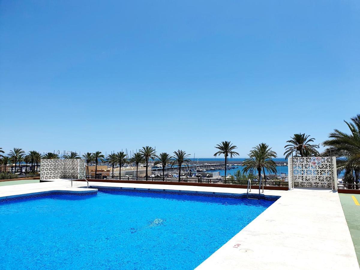 Fuengirola Towersアパートメント エクステリア 写真
